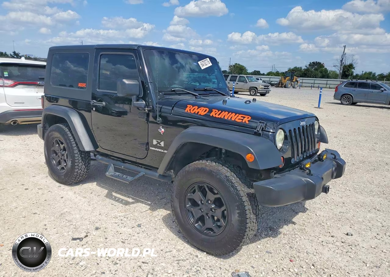 2008 Jeep Wrangler X VIN:1J4FA24138L653917 - 4