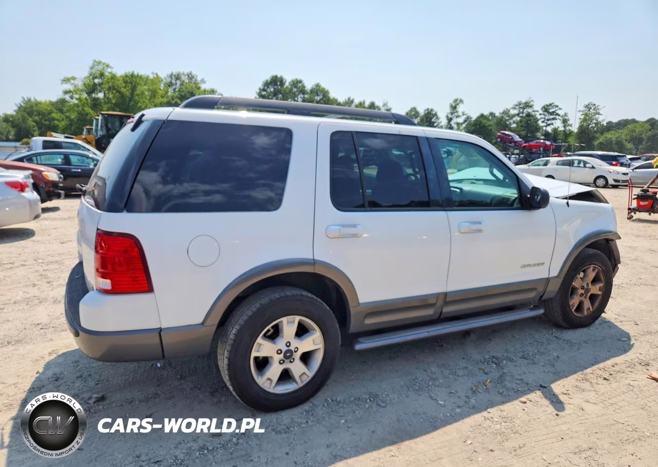 2005 Ford Explorer Xlt VIN:1FMZU63K55UB90983 - 3
