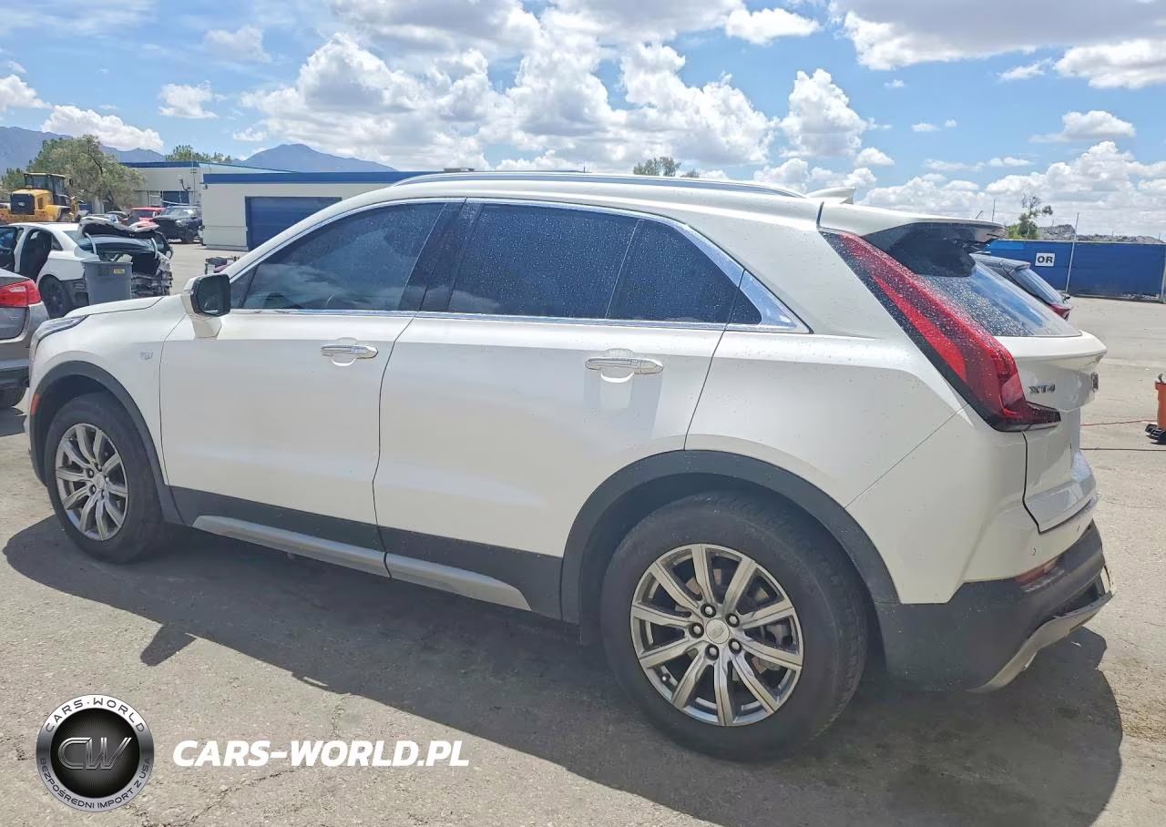 2022 Cadillac Xt4 Premium Luxury VIN:1GYFZCR45NF141717 - 2