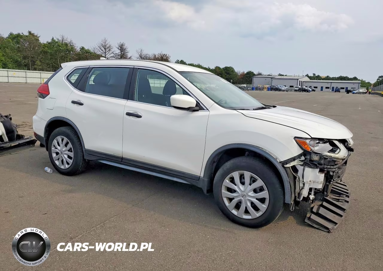 2017 Nissan Rogue S VIN:JN8AT2MV2HW014816 - 4