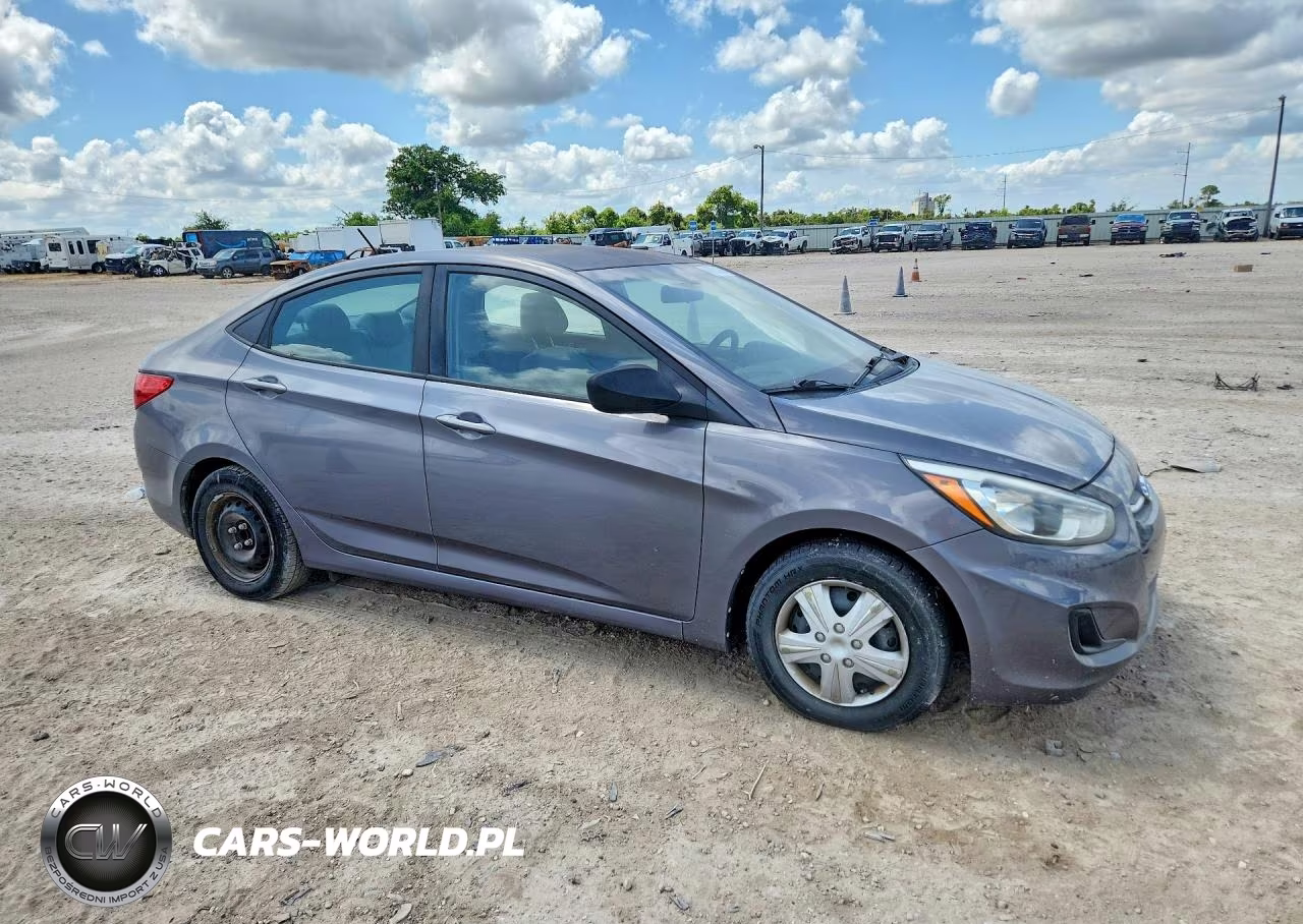 2017 Hyundai Accent Se VIN:KMHCT4AE5HU222734 - 4