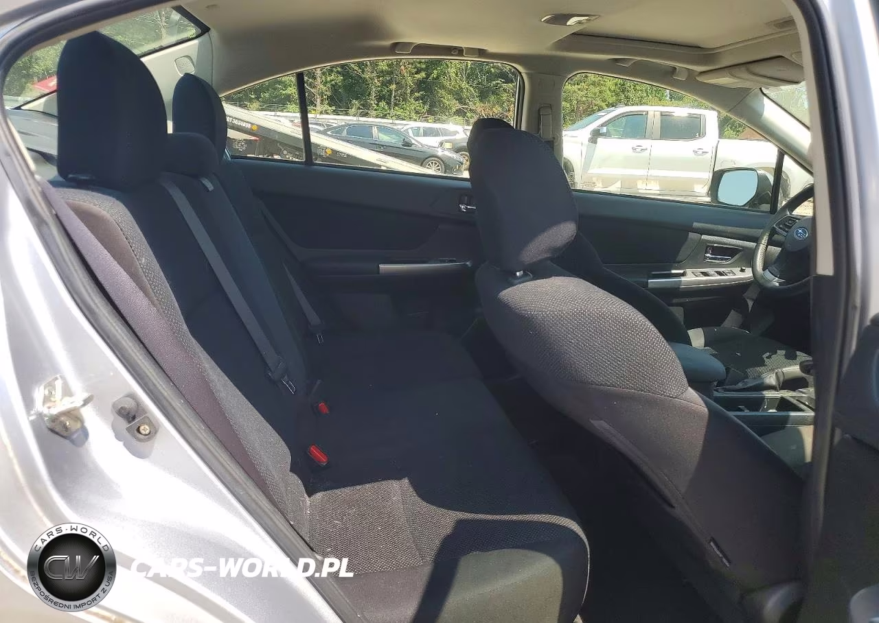 2015 Subaru Impreza Premium Plus VIN:JF1GJAK67FH023570 - 10