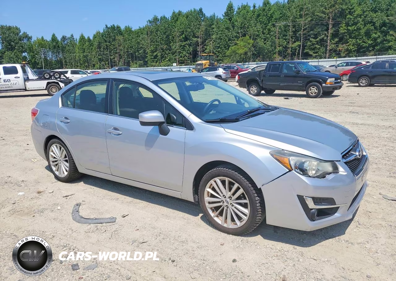2015 Subaru Impreza Premium Plus VIN:JF1GJAK67FH023570 - 4