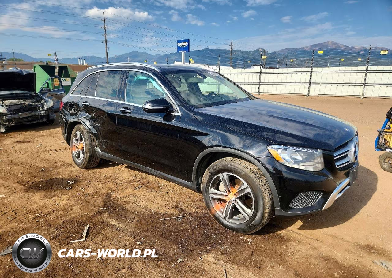 2017 Mercedes-Benz Glc 300 4Matic VIN:WDC0G4KB7HF149798 - 4