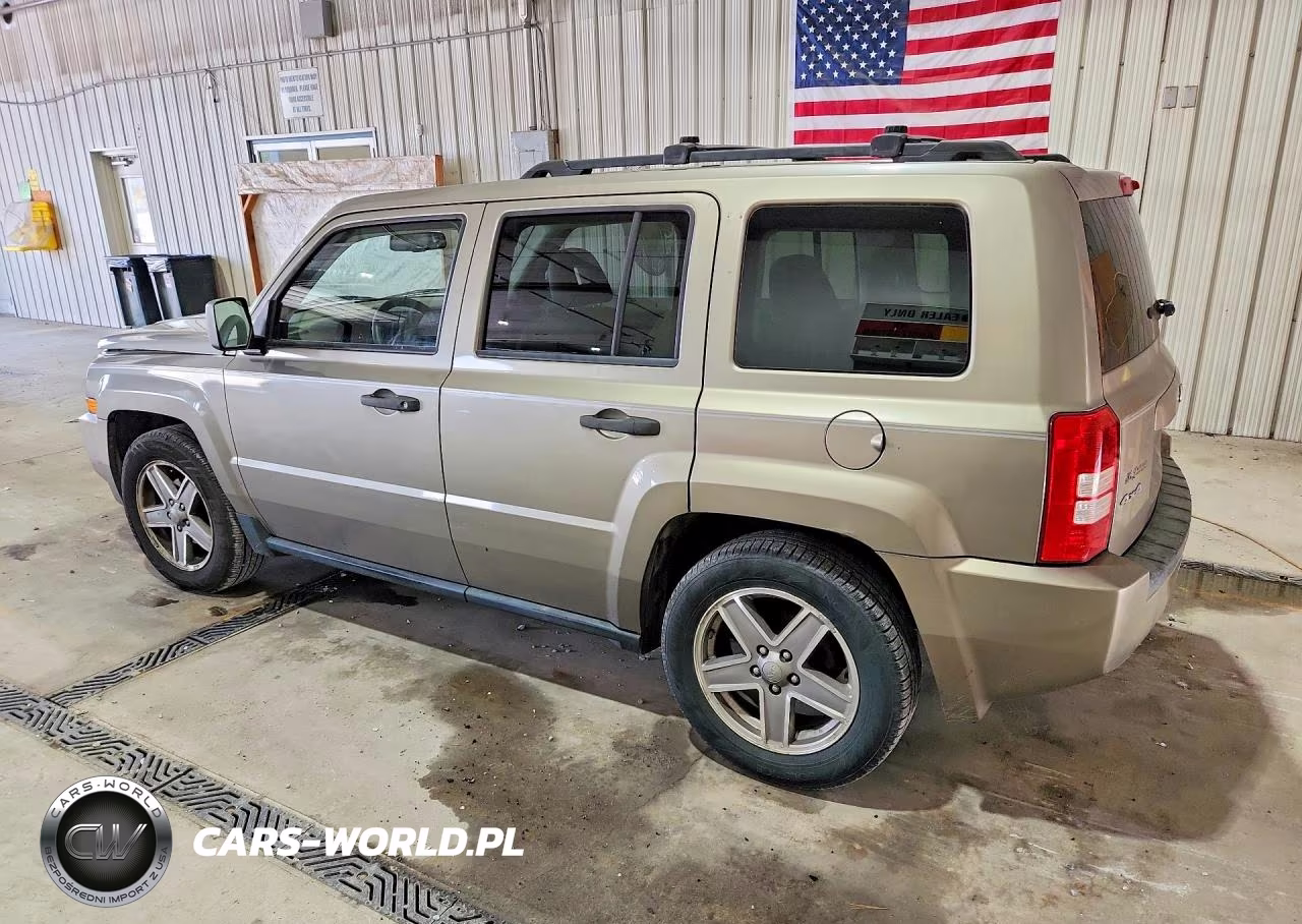 2007 Jeep Patriot Sport VIN:1J8FF28W07D365674 - 2