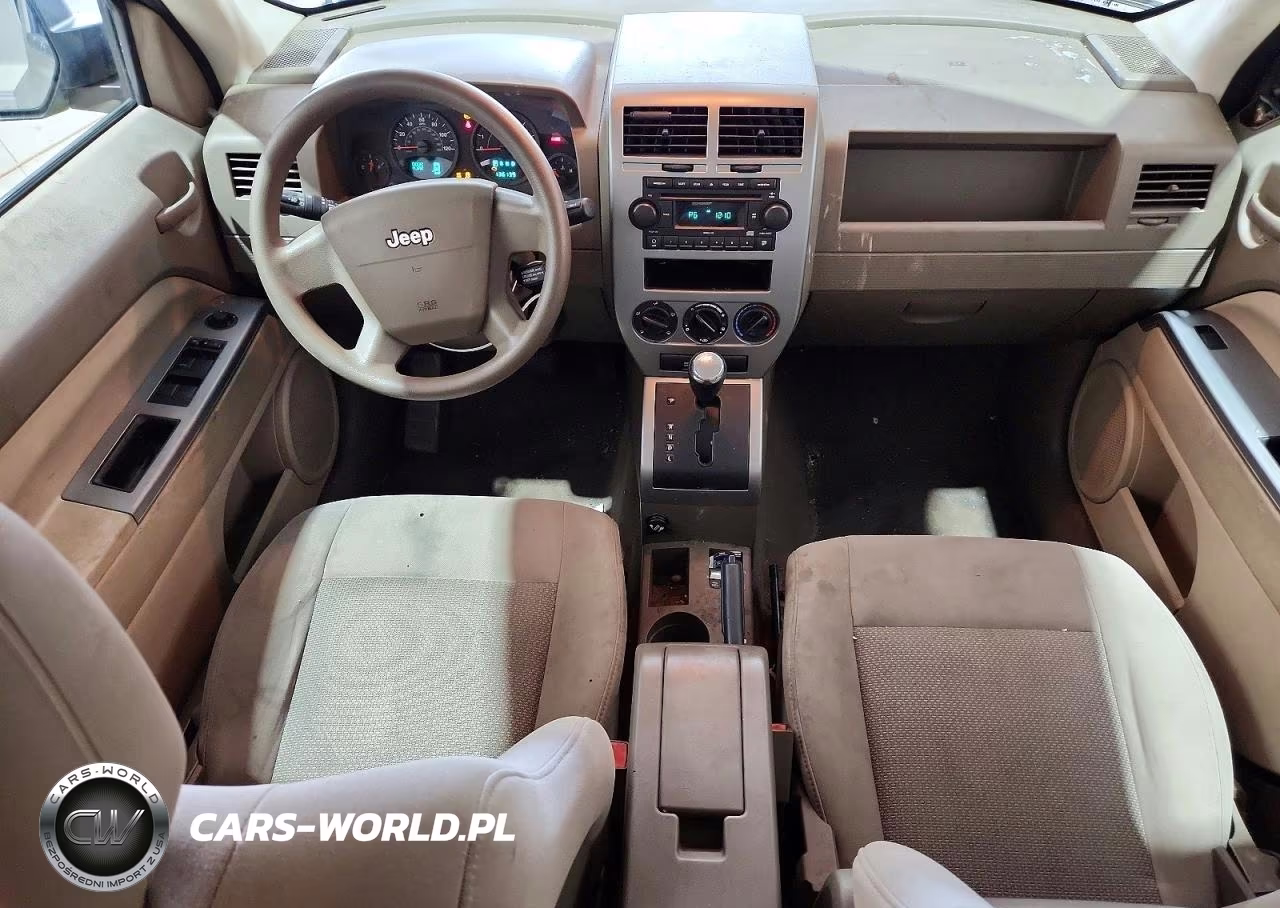 2007 Jeep Patriot Sport VIN:1J8FF28W07D365674 - 8