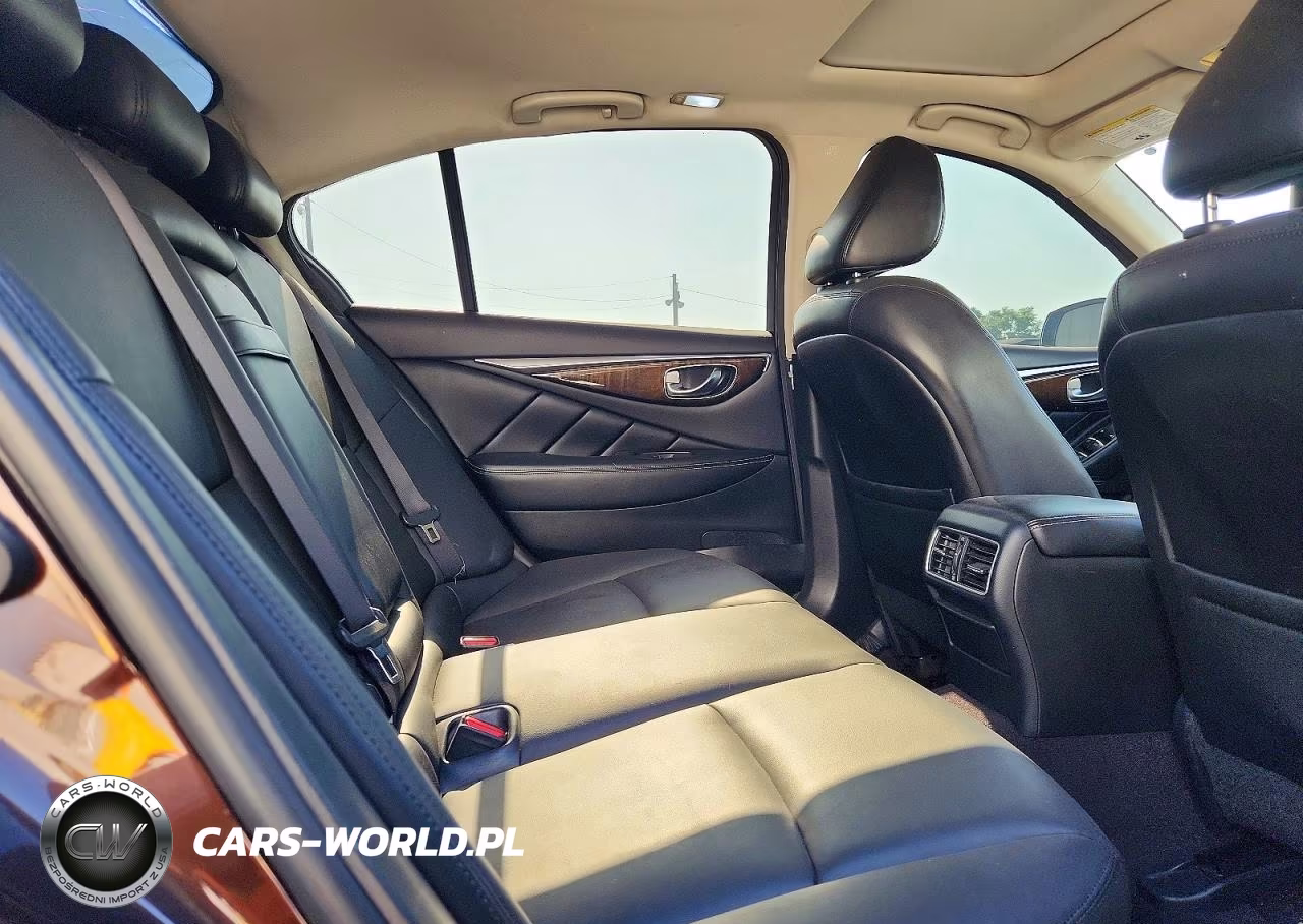 2018 Infiniti Q50 3.0T Luxe VIN:JN1EV7AP8JM361162 - 10