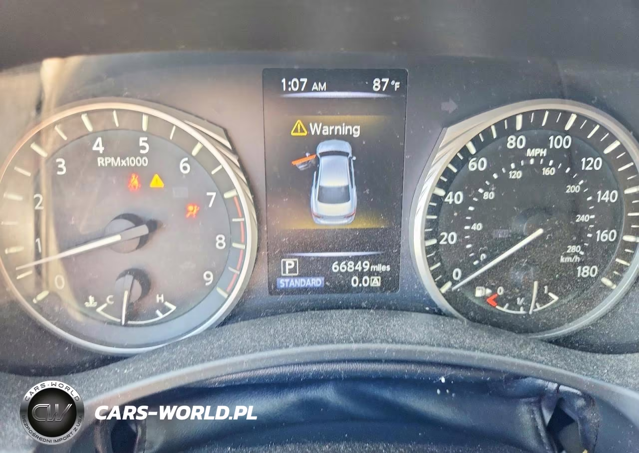 2018 Infiniti Q50 3.0T Luxe VIN:JN1EV7AP8JM361162 - 9