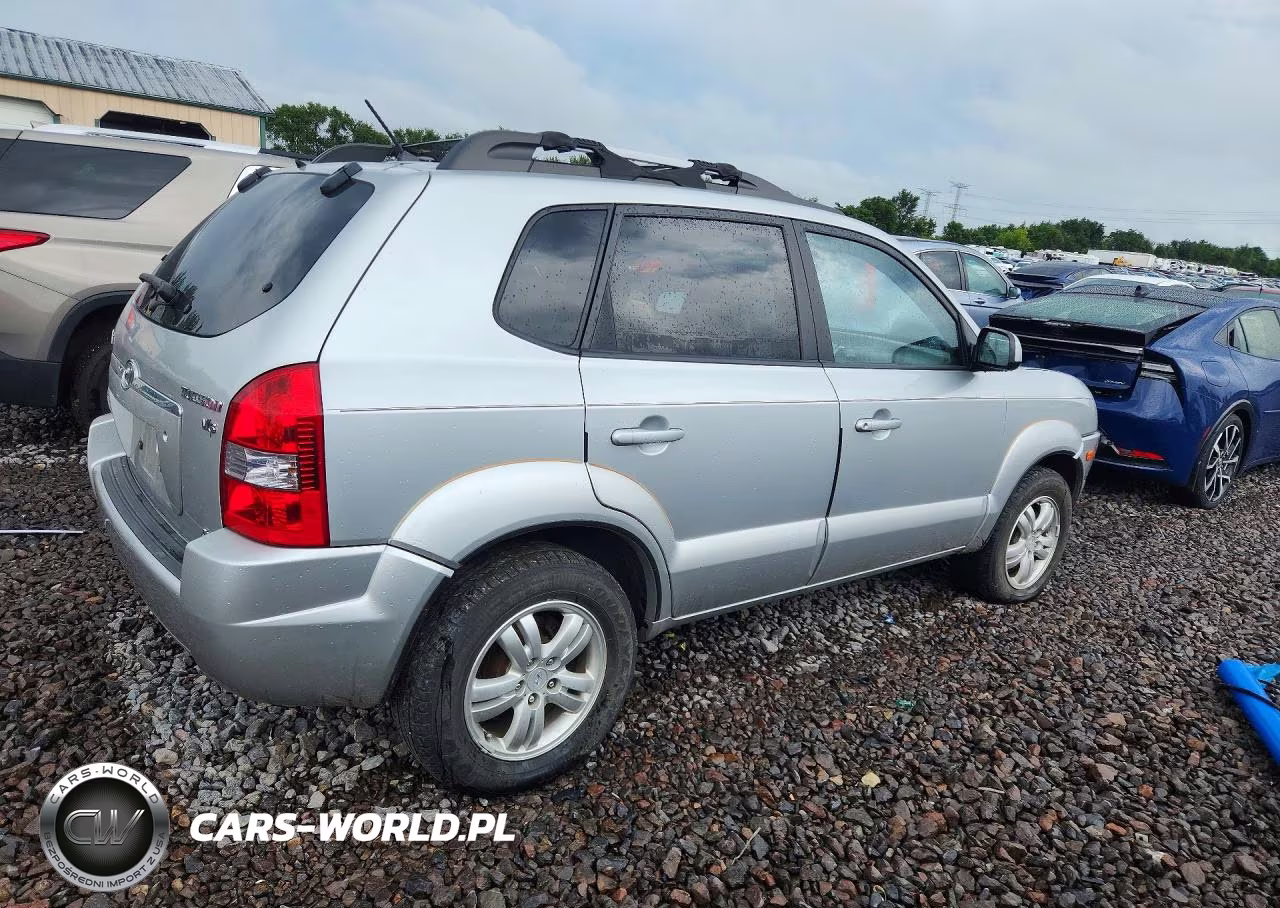 2007 Hyundai Tucson VIN:KM8JN72D57U607010 - 3