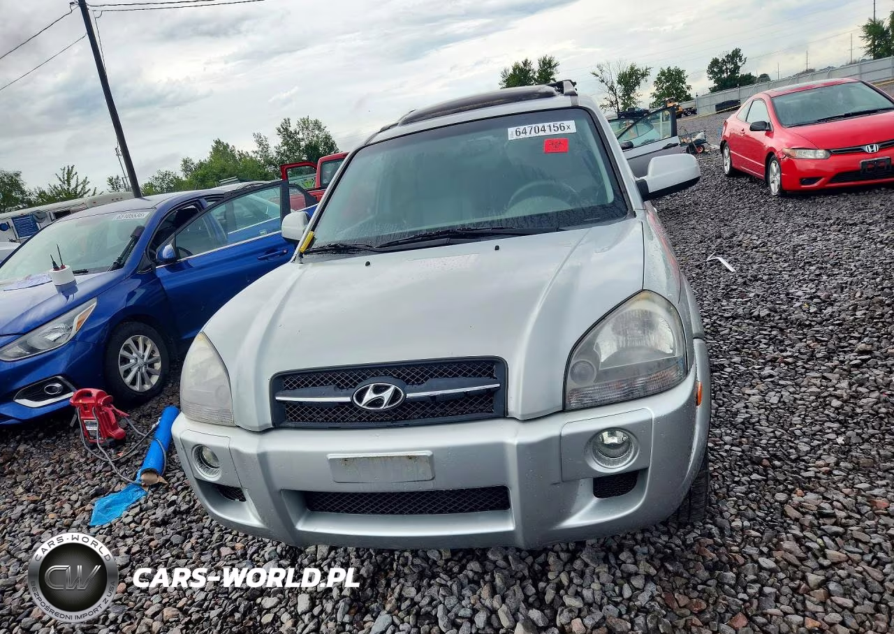 2007 Hyundai Tucson VIN:KM8JN72D57U607010 - 5