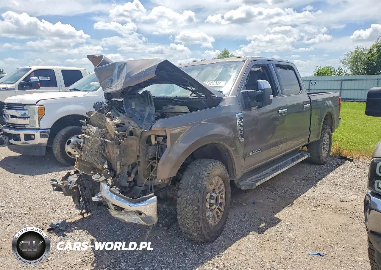 2022 Ford F250 Super Duty – zdjęcie 1 z 14