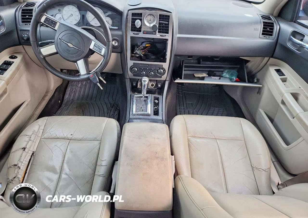 2007 Chrysler 300 Touring VIN:2C3KA53G97H874787 - 8