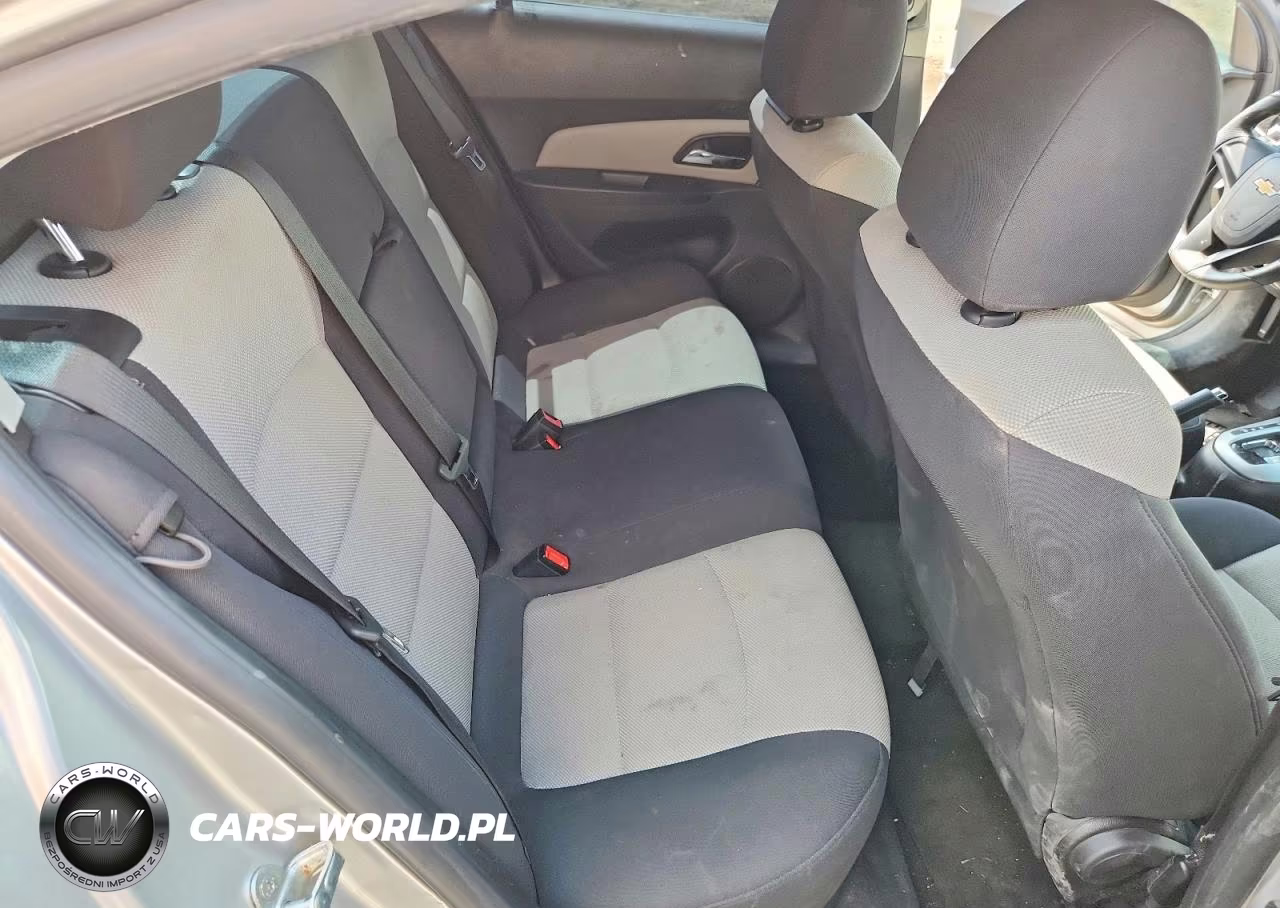 2014 Chevrolet Cruze Ls VIN:1G1PA5SH5E7169482 - 10