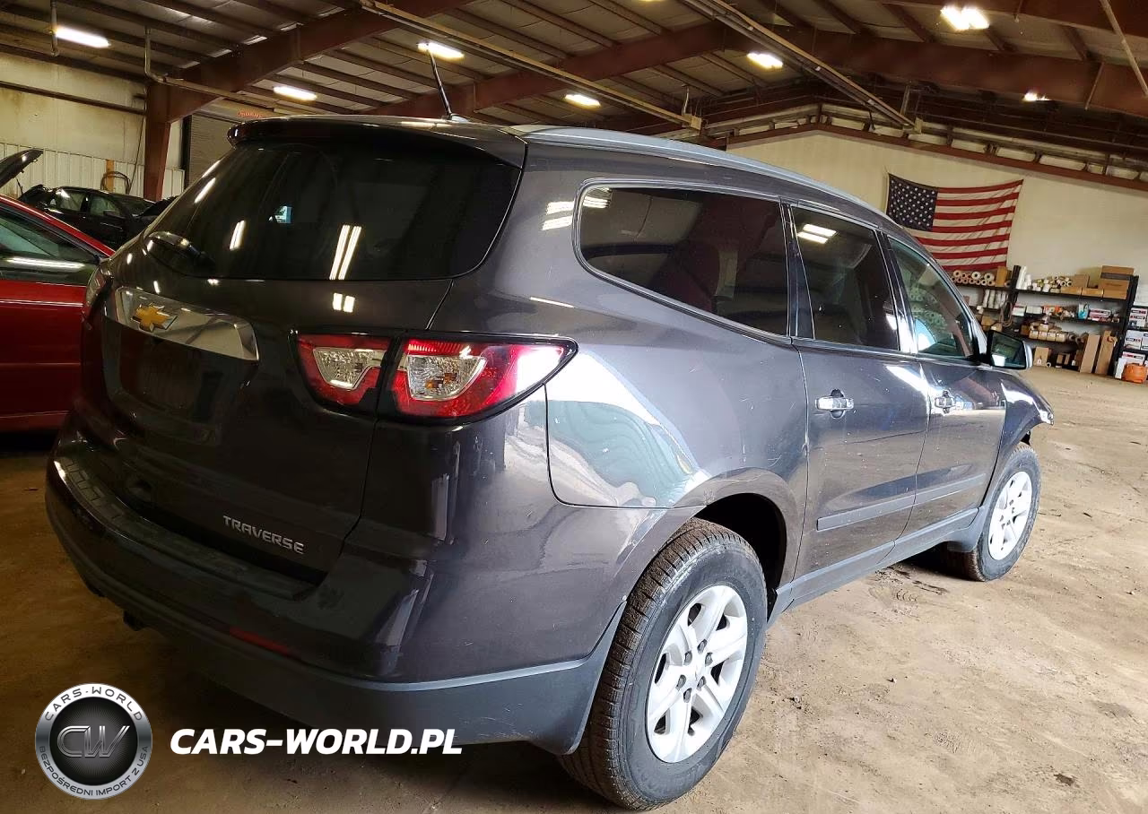 2014 Chevrolet Traverse Ls VIN:1GNKVFED6EJ311448 - 3