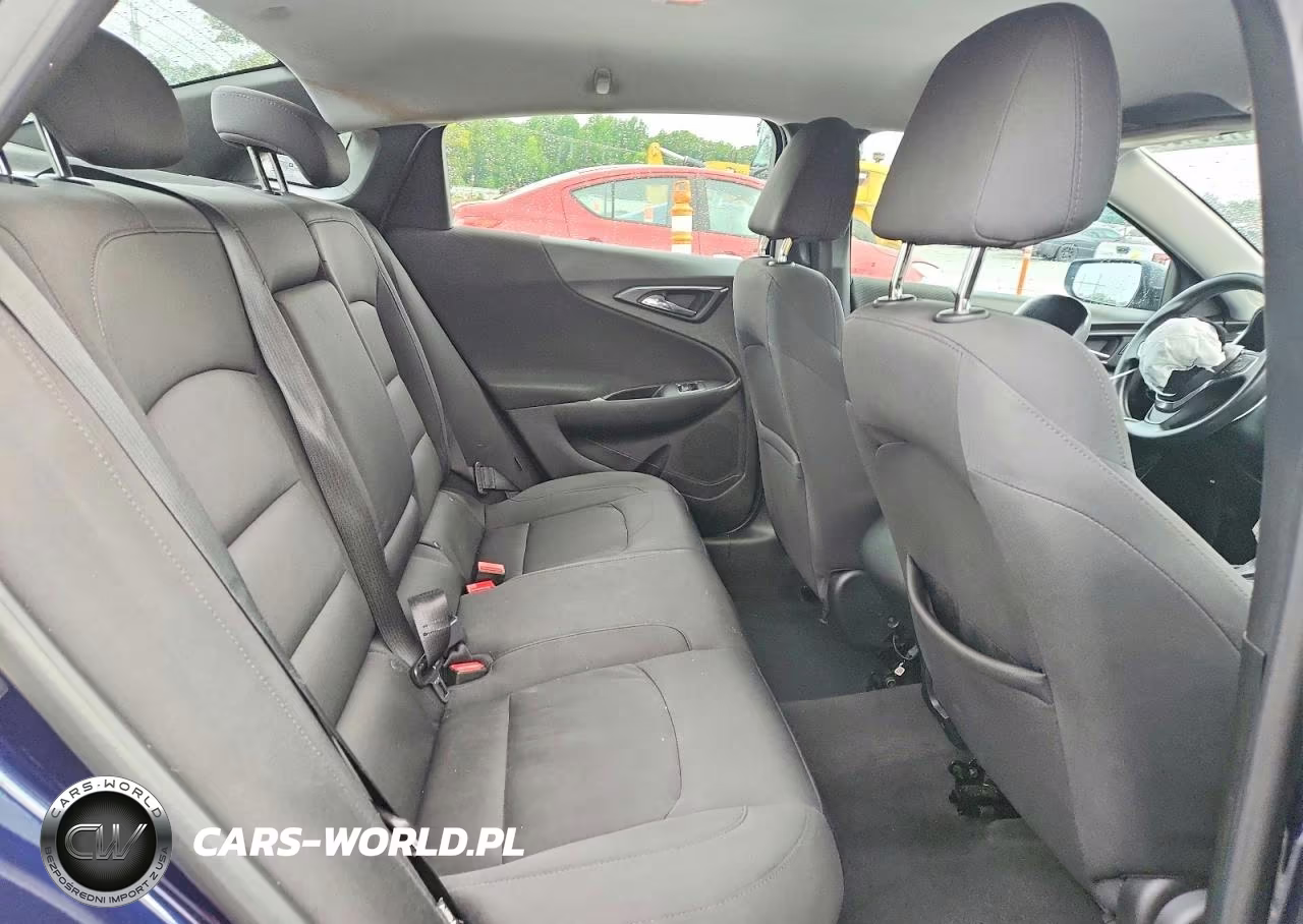 2018 Chevrolet Malibu Ls VIN:1G1ZB5ST5JF120258 - 10