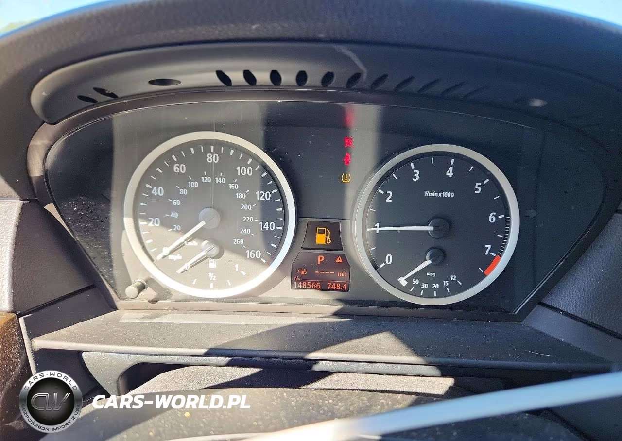 2007 BMW 530 I VIN:WBANE735X7CM45861 - 9