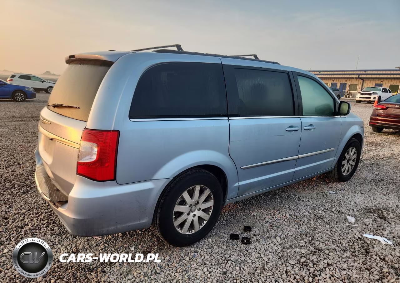 2013 Chrysler Town & Country Touring VIN:2C4RC1BG9DR539209 - 3