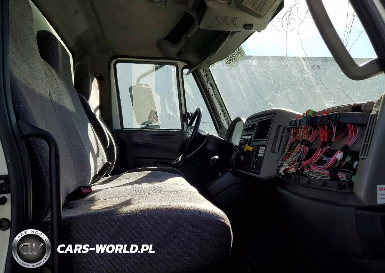 2017 International 4300 Box Truck VIN:1HTMMMMLXHH694259 - 11