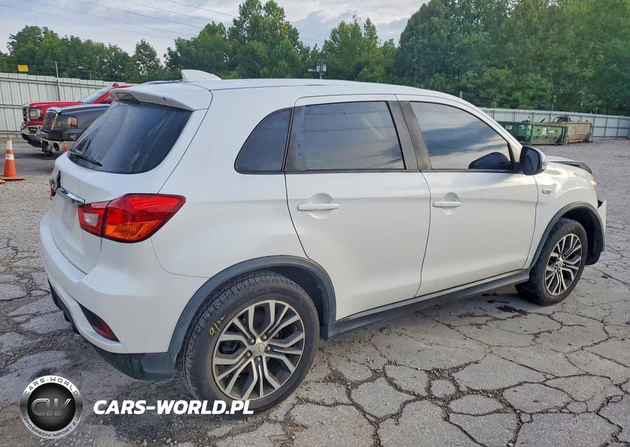 2018 Mitsubishi Outlander Sport Es VIN:JA4AR3AU1JU017181 - 3