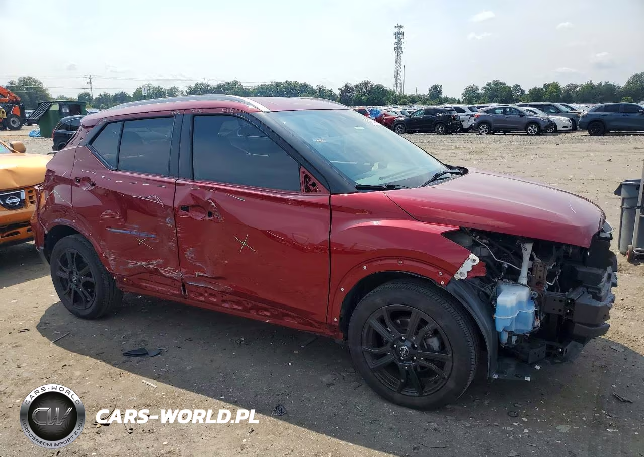 2022 Nissan Kicks Sv VIN:3N1CP5CVXNL479540 - 4
