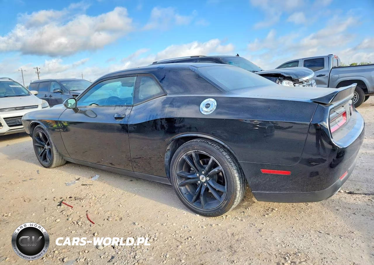 2017 Dodge Challenger Sxt VIN:2C3CDZAG8HH519357 - 2