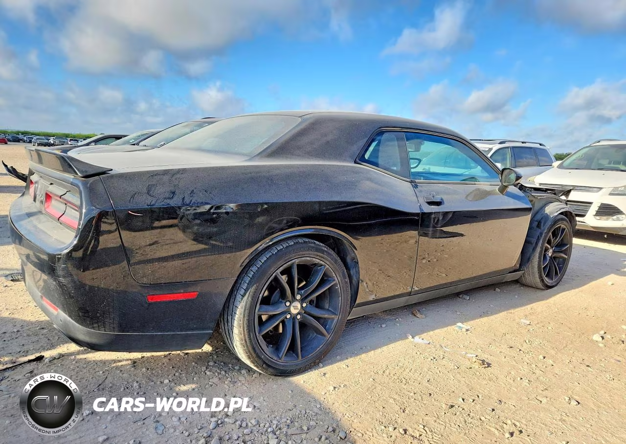 2017 Dodge Challenger Sxt VIN:2C3CDZAG8HH519357 - 3