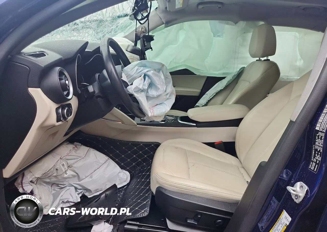 2020 Alfa Romeo Stelvio VIN:ZASPAKAN1L7C91564 - 7
