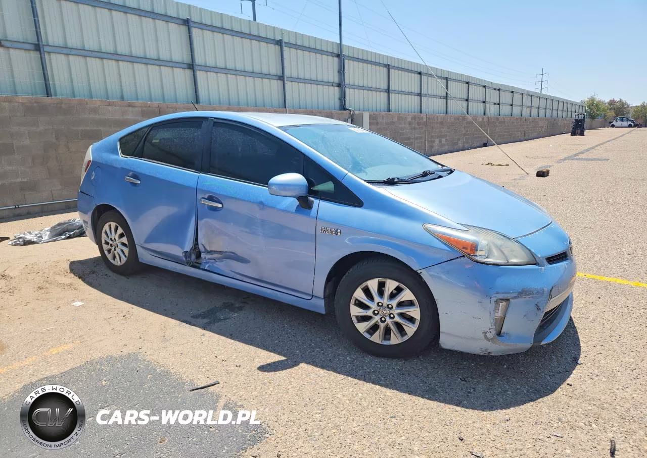 2014 Toyota Prius Plug-In Hybrid Base VIN:JTDKN3DP7E3060723 - 4