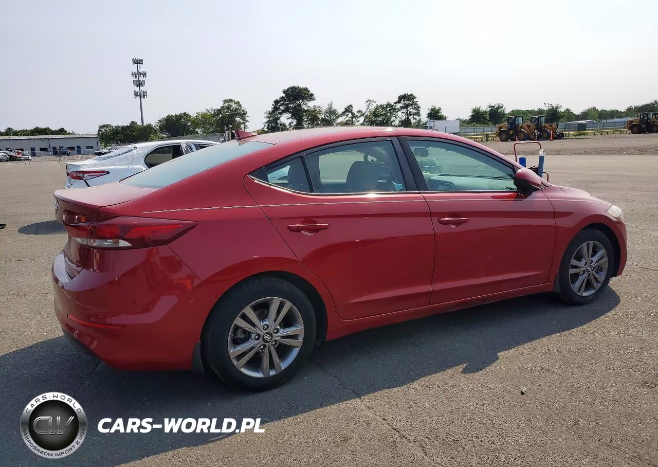 2018 Hyundai Elantra Sel VIN:KMHD84LF6JU677528 - 3