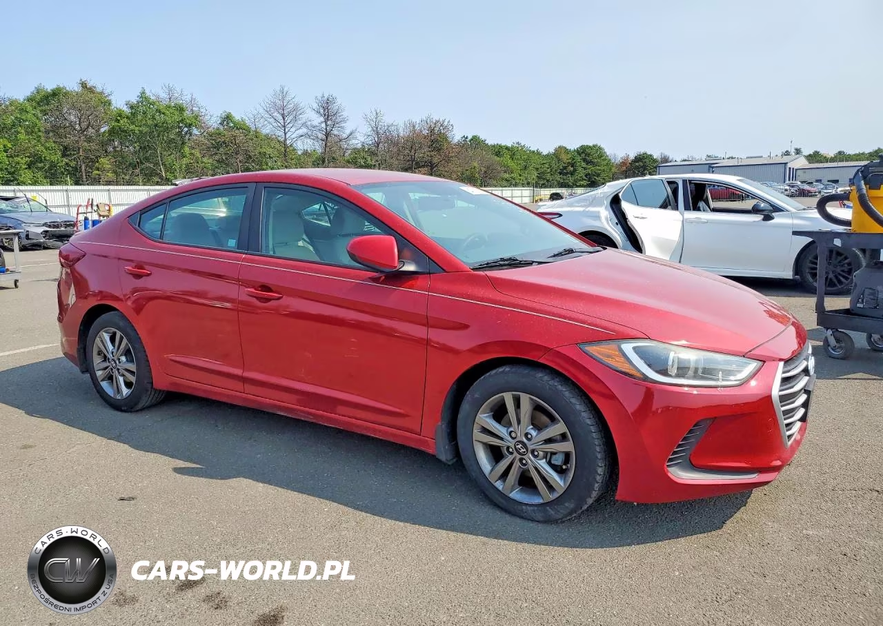 2018 Hyundai Elantra Sel VIN:KMHD84LF6JU677528 - 4