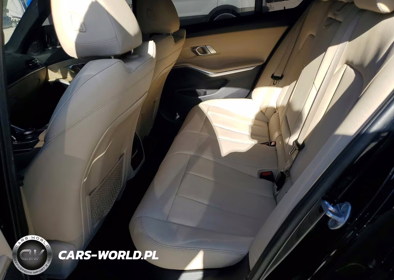 2021 BMW 330I VIN:3MW5R1J02M8C20409 - 10