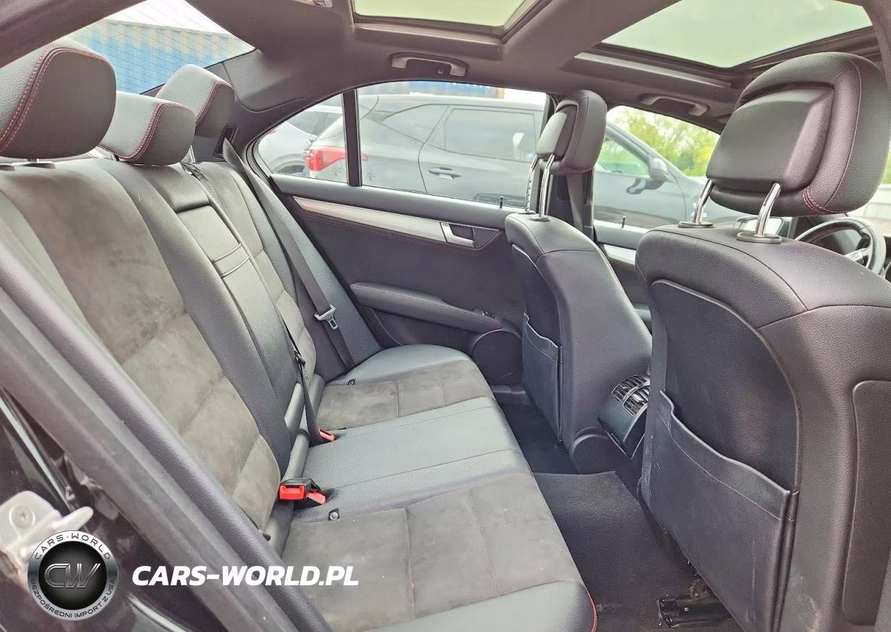 2014 Mercedes-Benz C 300 4Matic VIN:WDDGF8AB4EA954012 - 10