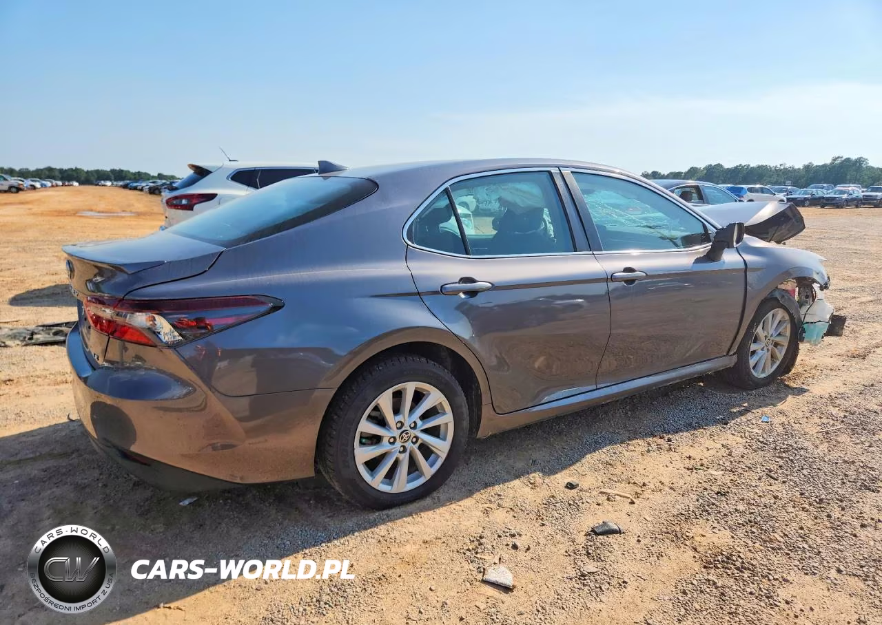 2023 Toyota Camry Le VIN:4T1C11AK6PU124563 - 3