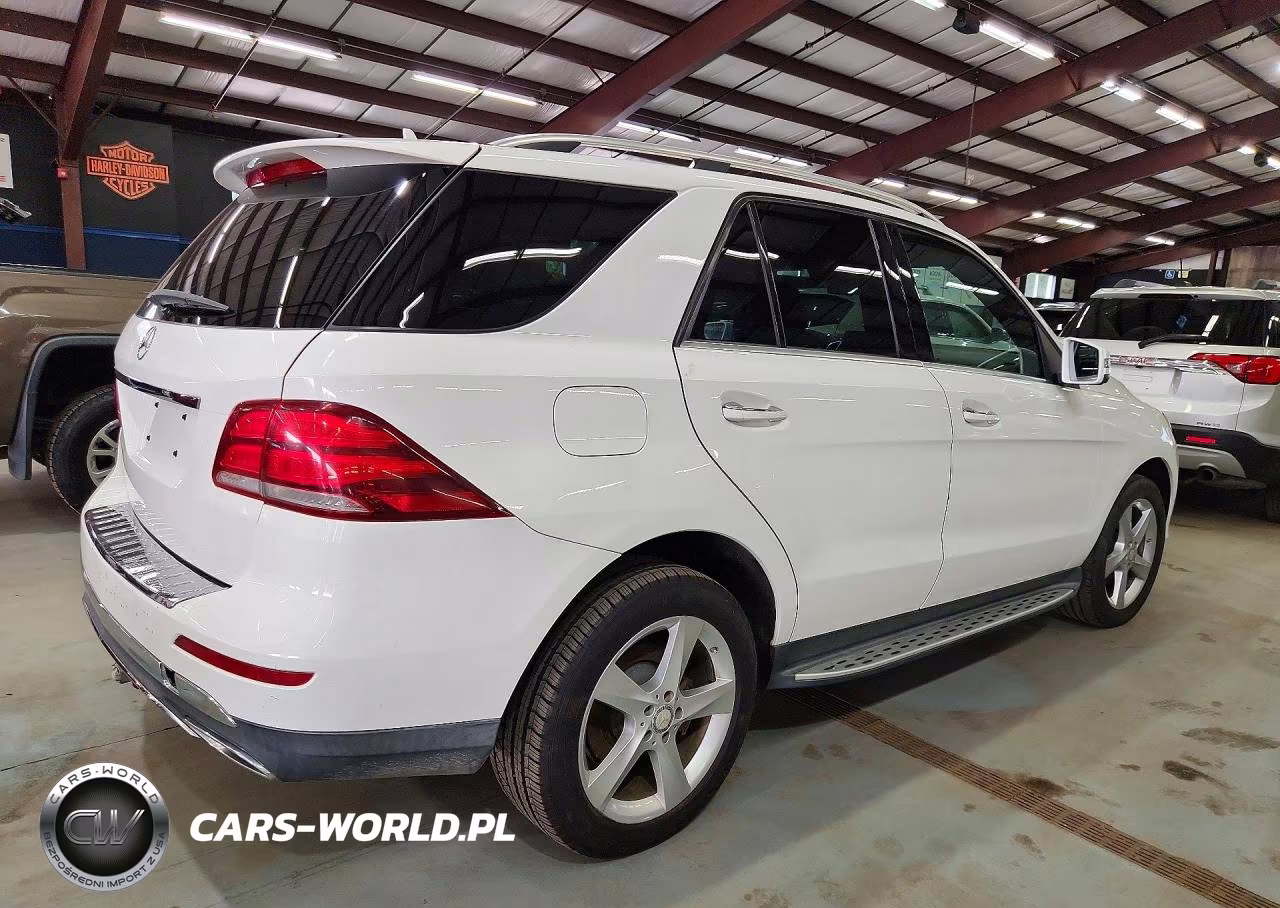 2016 Mercedes-Benz Gle 300D 4Matic VIN:4JGDA0EB2GA725978 - 3