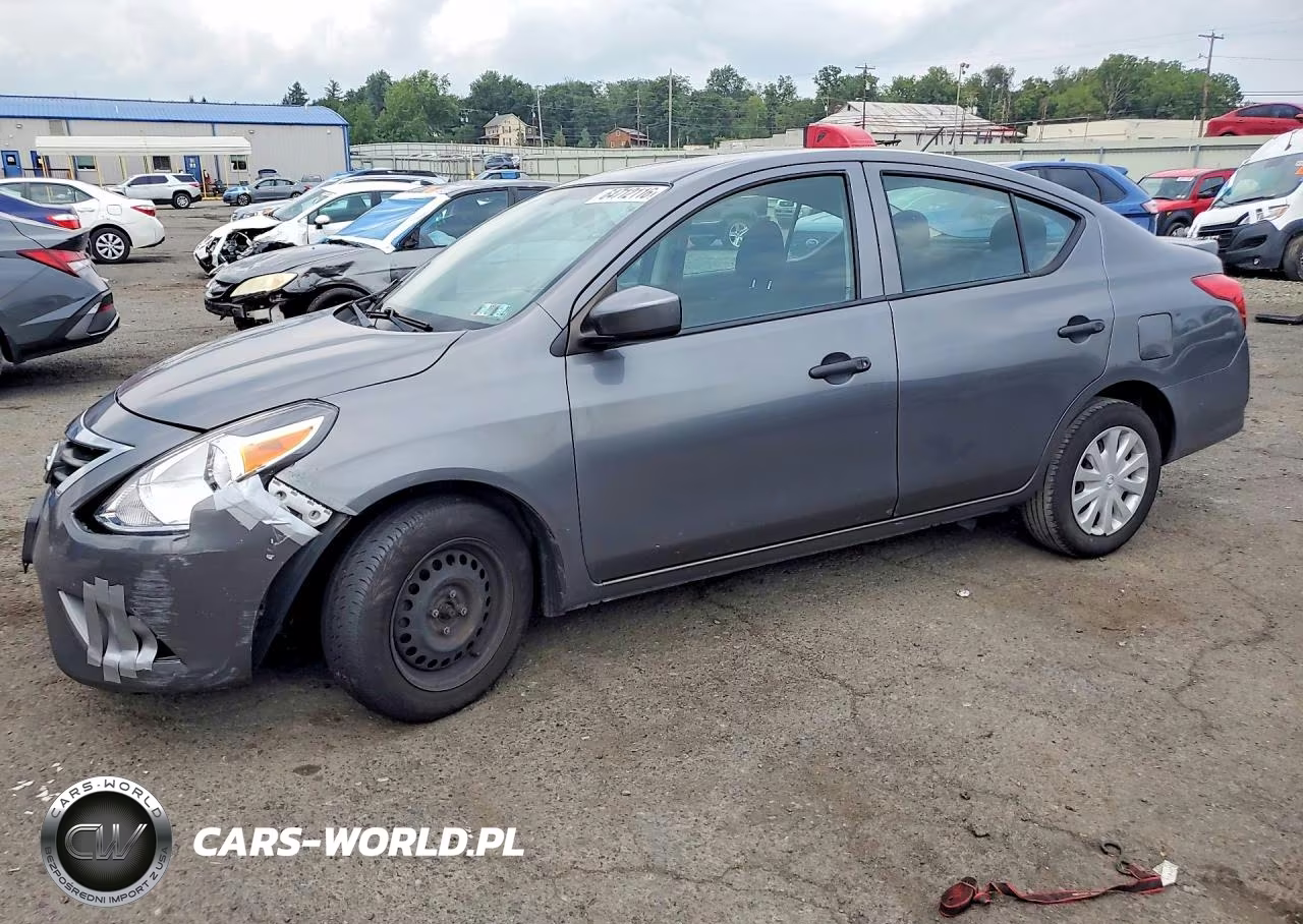 2019 Nissan Versa S Plus