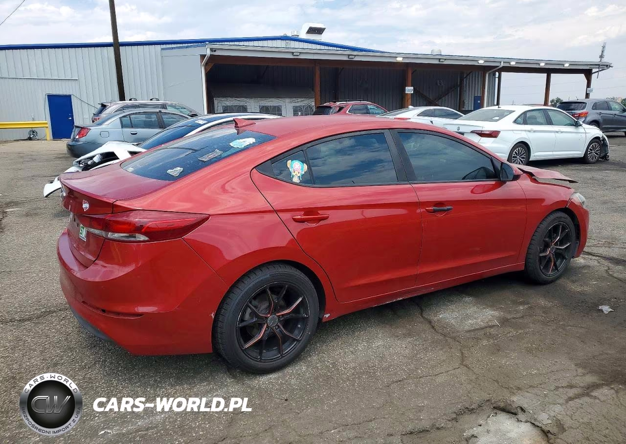 2018 Hyundai Elantra Sel VIN:5NPD84LF8JH402614 - 3