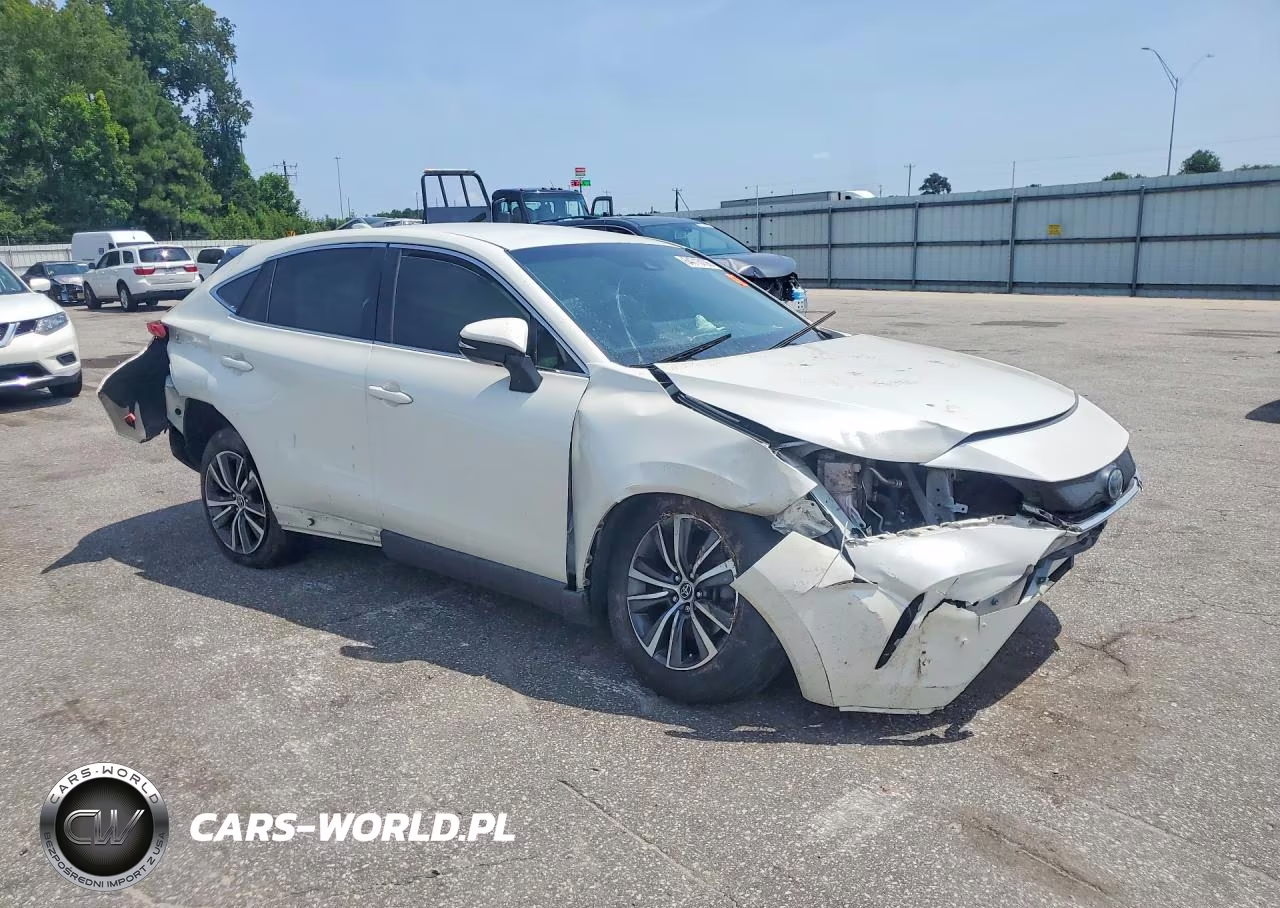 2022 Toyota Venza Le VIN:JTEAAAAH6NJ090313 - 4
