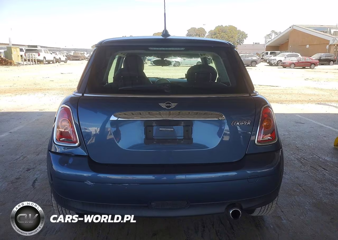 2010 Mini Cooper VIN:WMWMF3C51ATZ66394 - 6
