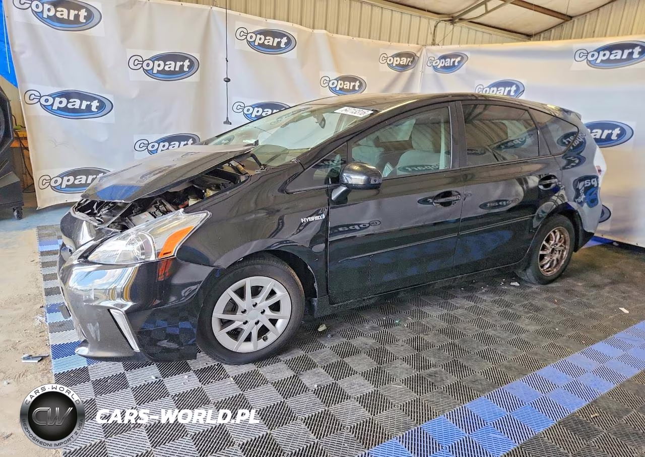 2012 Toyota Prius V Three – zdjęcie 1 z 13