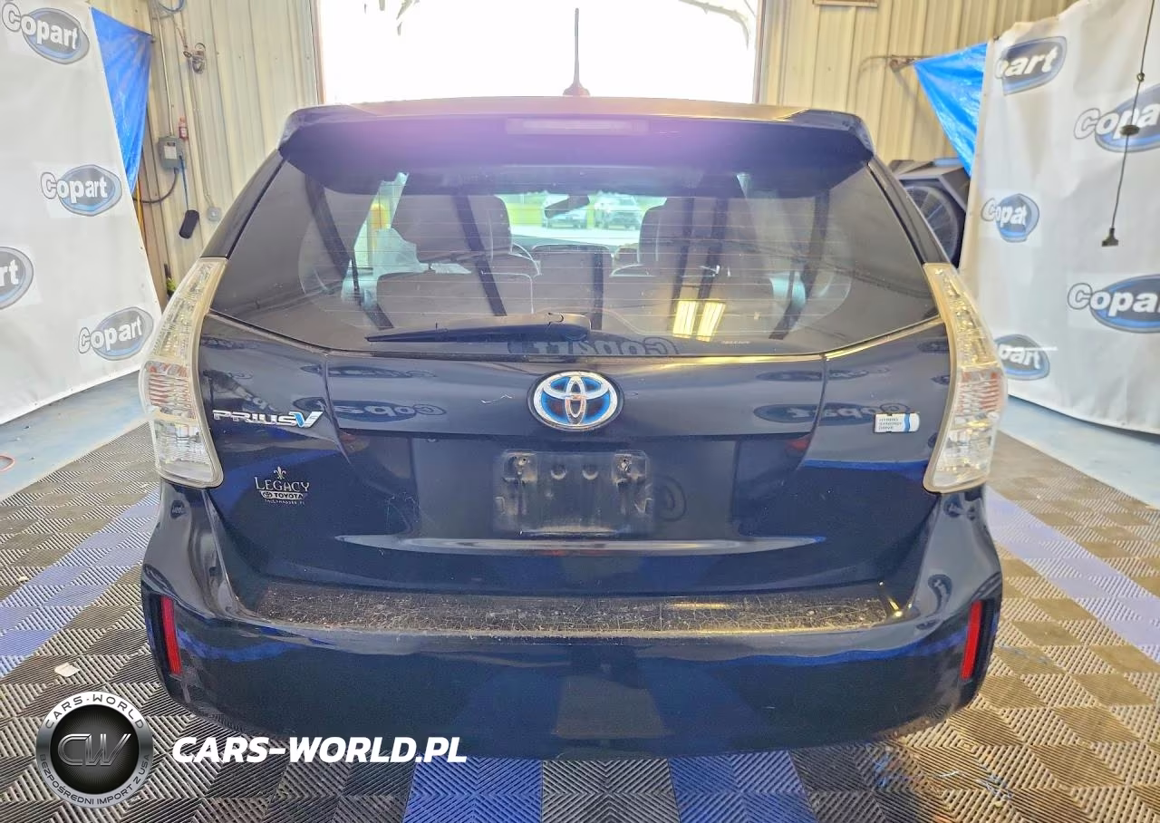 2012 Toyota Prius V Three VIN:JTDZN3EU8C3029769 - 6