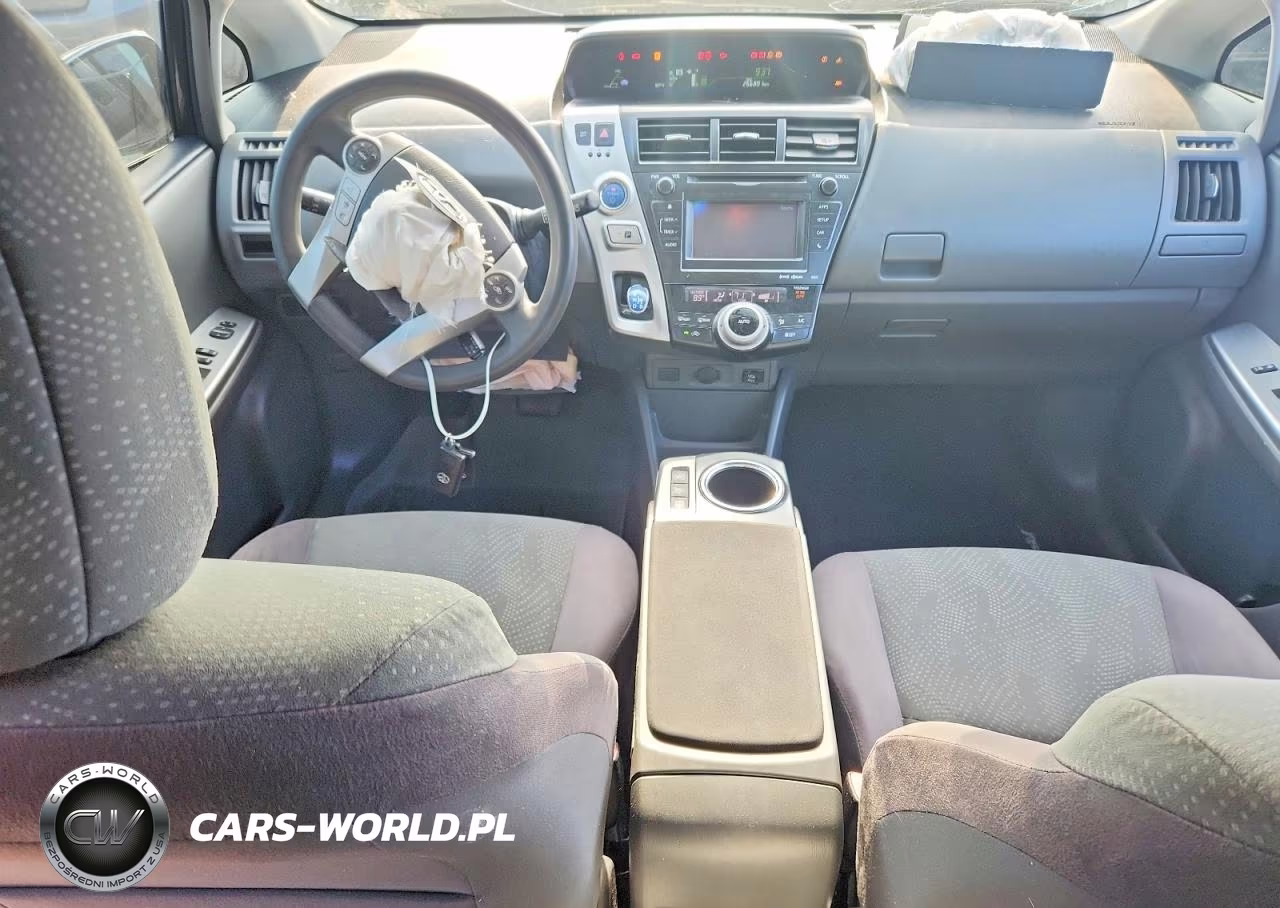 2012 Toyota Prius V Three VIN:JTDZN3EU8C3029769 - 8