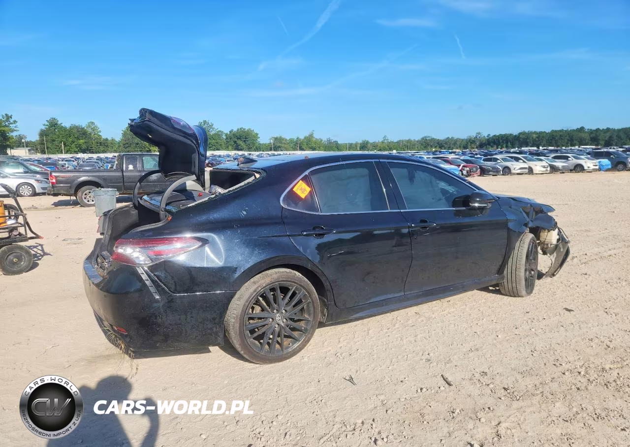 2021 Toyota Camry Xse VIN:4T1K61AKXMU609815 - 3