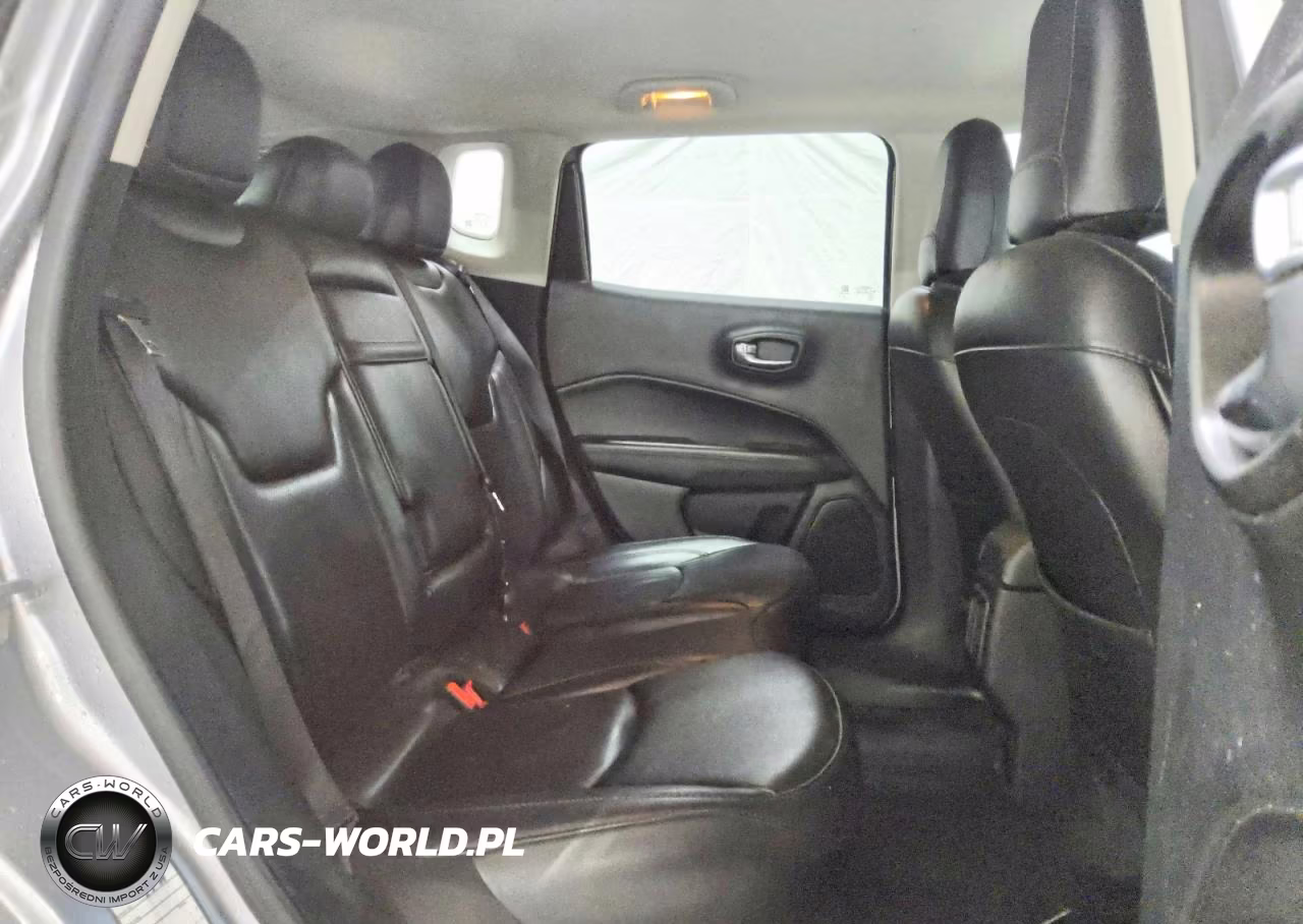 2019 Jeep Compass Limited VIN:3C4NJCCB0KT675838 - 11