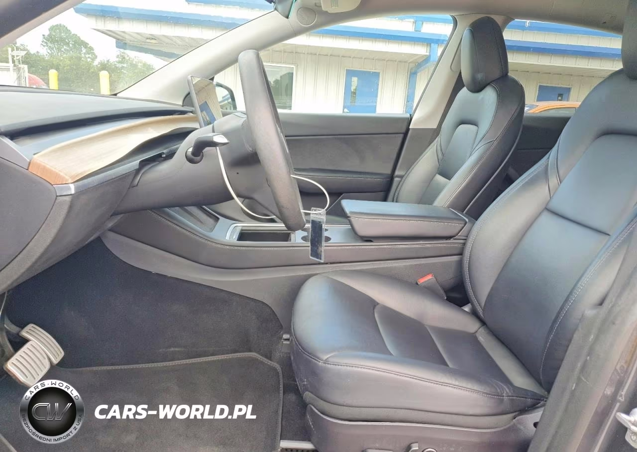 2021 Tesla Model Y VIN:5YJYGDEF9MF261704 - 7