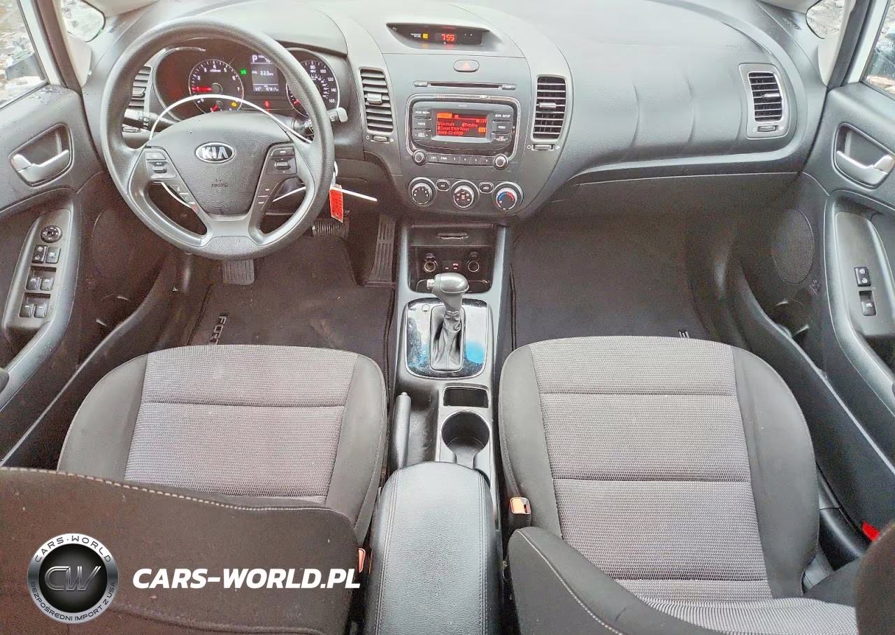 2017 Kia Forte Lx VIN:KNAFK5A82H5727139 - 8