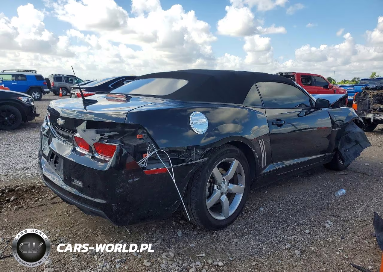 2011 Chevrolet Camaro Lt VIN:2G1FC3DD3B9184898 - 3