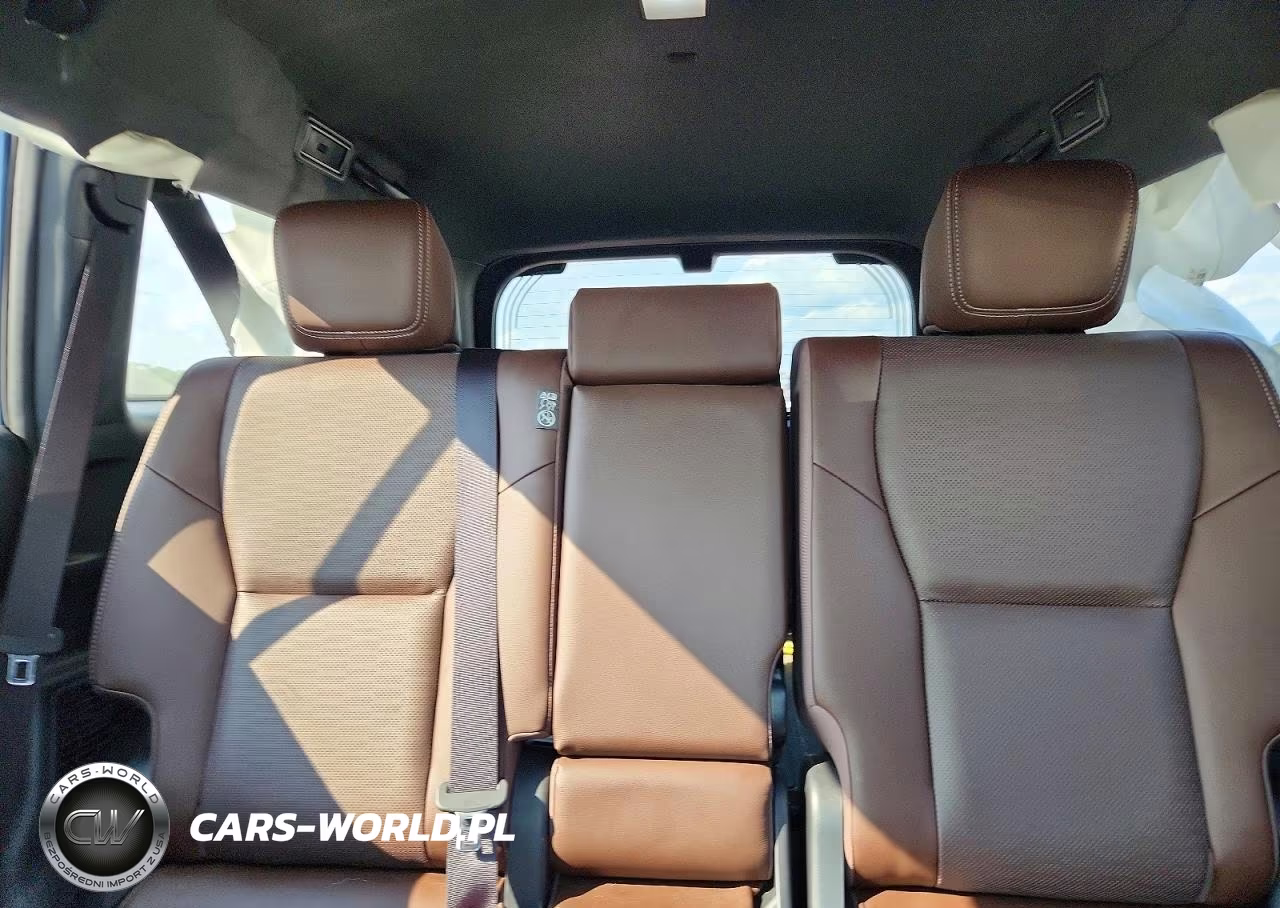 2026 Toyota Land Cruiser Base VIN:JTEABFAJ2TK056017 - 10