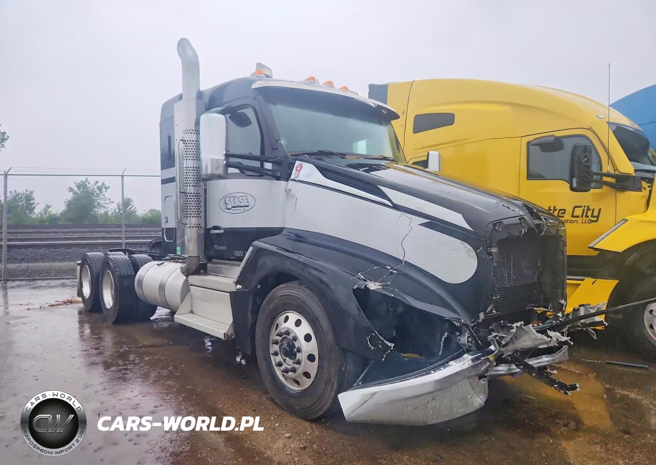 2025 Kenworth T680 Semi Truck VIN:1XKYDP9X5SJ132561 - 4