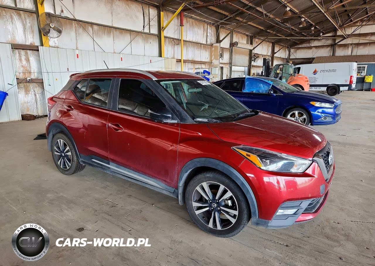 2020 Nissan Kicks Sr VIN:3N1CP5DV2LL525423 - 4