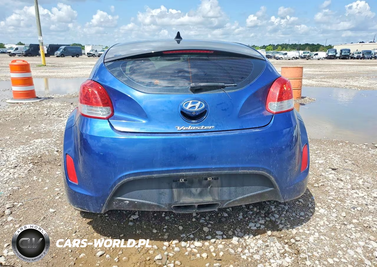 2016 Hyundai Veloster Base VIN:KMHTC6AD3GU272520 - 6